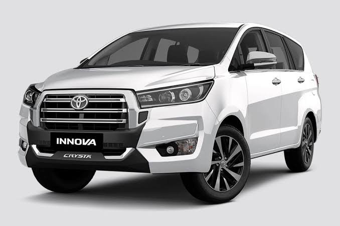 Innova on rent in Pune